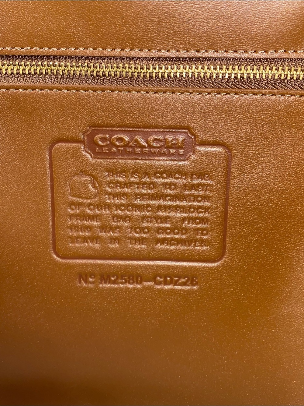 Coach 🤎  Kisslock Frame Bag 27 New with tags 🏷️ - Picture 12 of 16